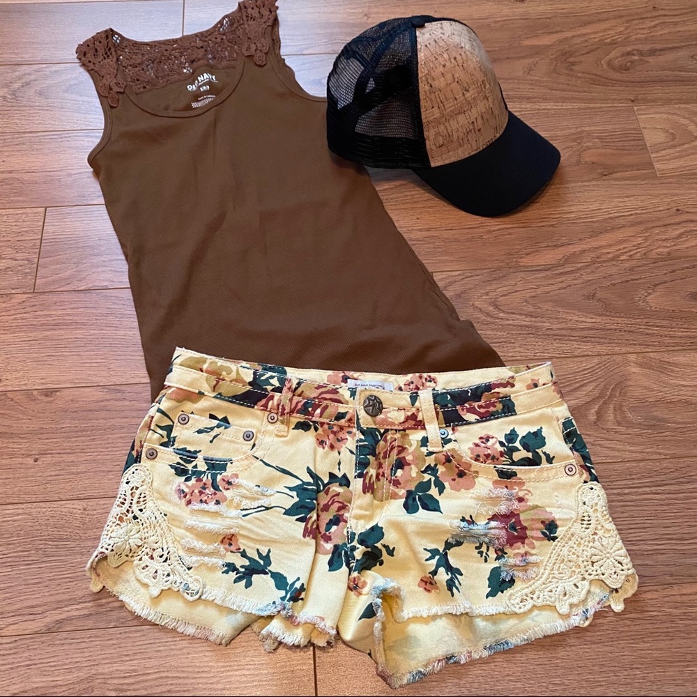 Mudd Shorts with Lace Trim and Worn Accents